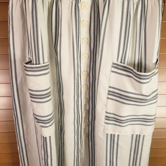 Savida Striped Sleeveless Dress - Picture 4 of 12